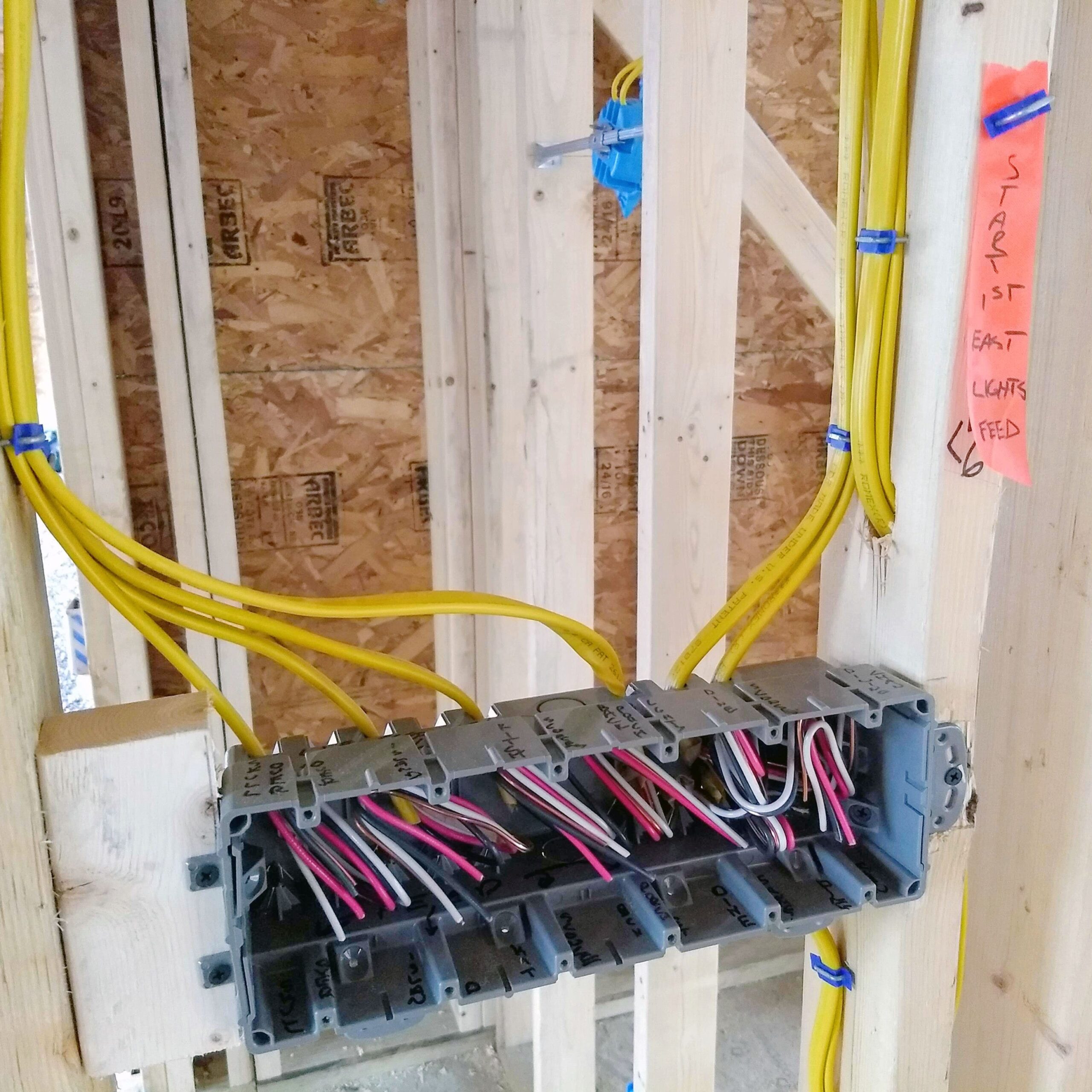 12/2 Romex copper wire 250ft roll - Image 5
